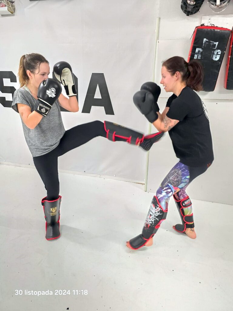 Kickboxing Warszawa Białołęka dla kobiet i męzczyzn